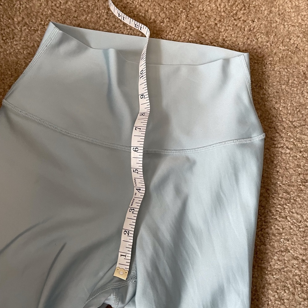 Alo Yoga leggings - Picture 10 of 10